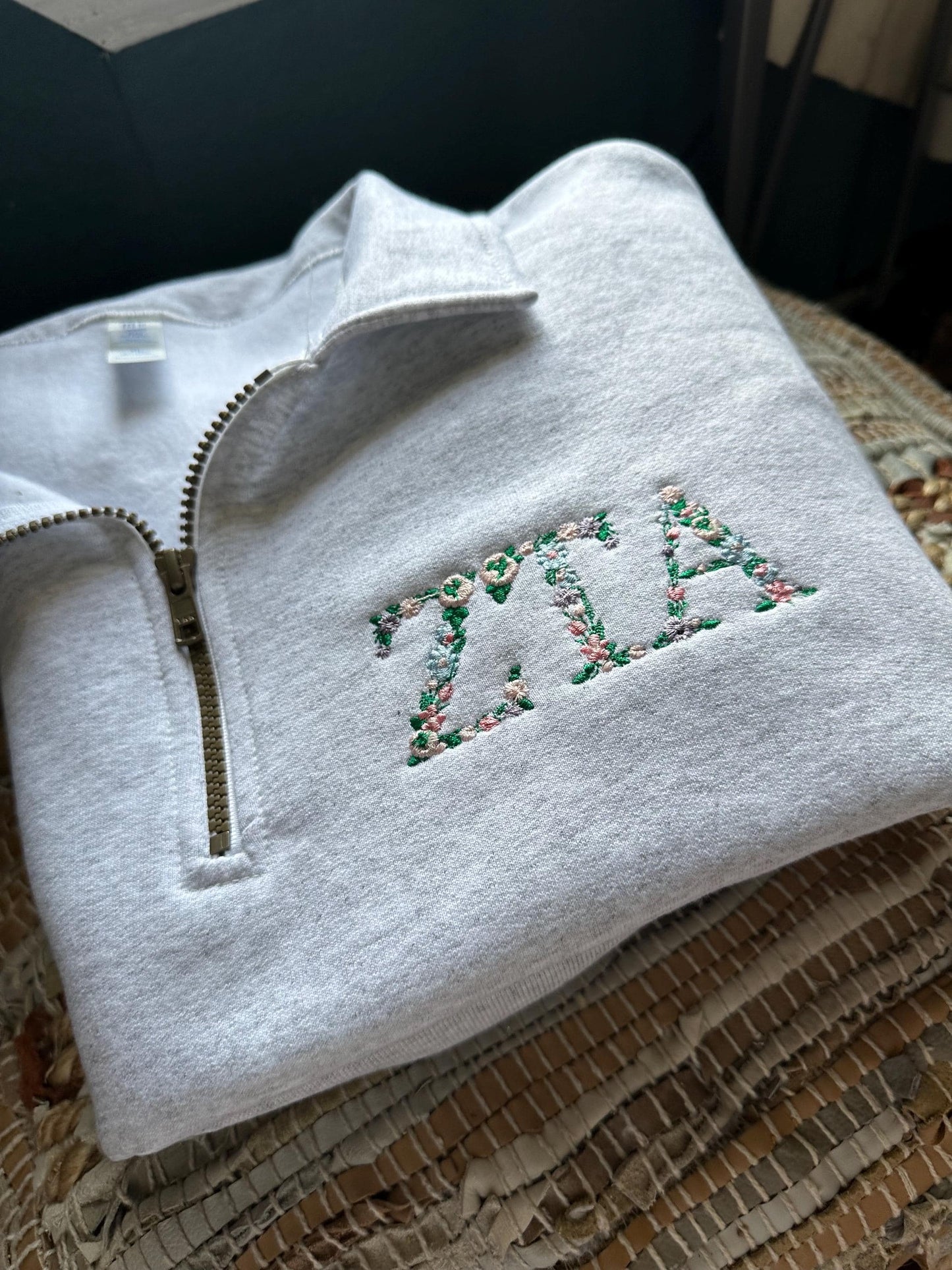 Embroidered Zeta Tau Alpha Crest sweatshirt - ZTA wear - Sorority Sweatshirt - Big/Little Gift - Sorority Greek Licensed Merch - ZTA Crest