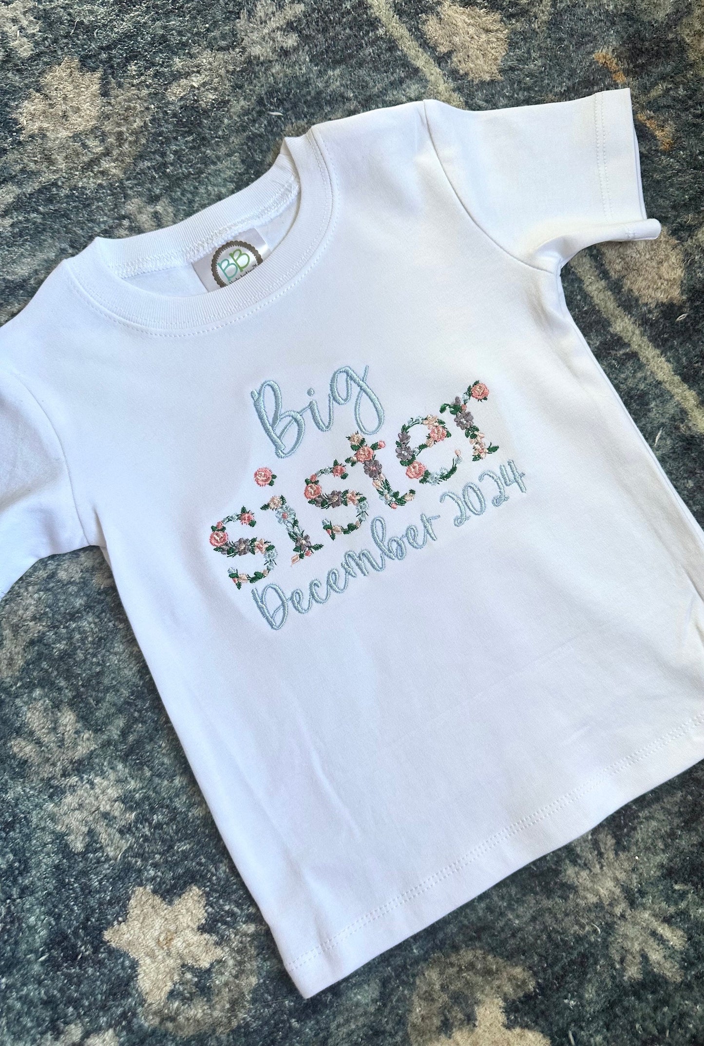 Big Sister Floral Embroidered Shirt - Sibling Pregnancy Announcement with month and year - Floral Big Sis Shirt - Floral Big Sister Shirt -