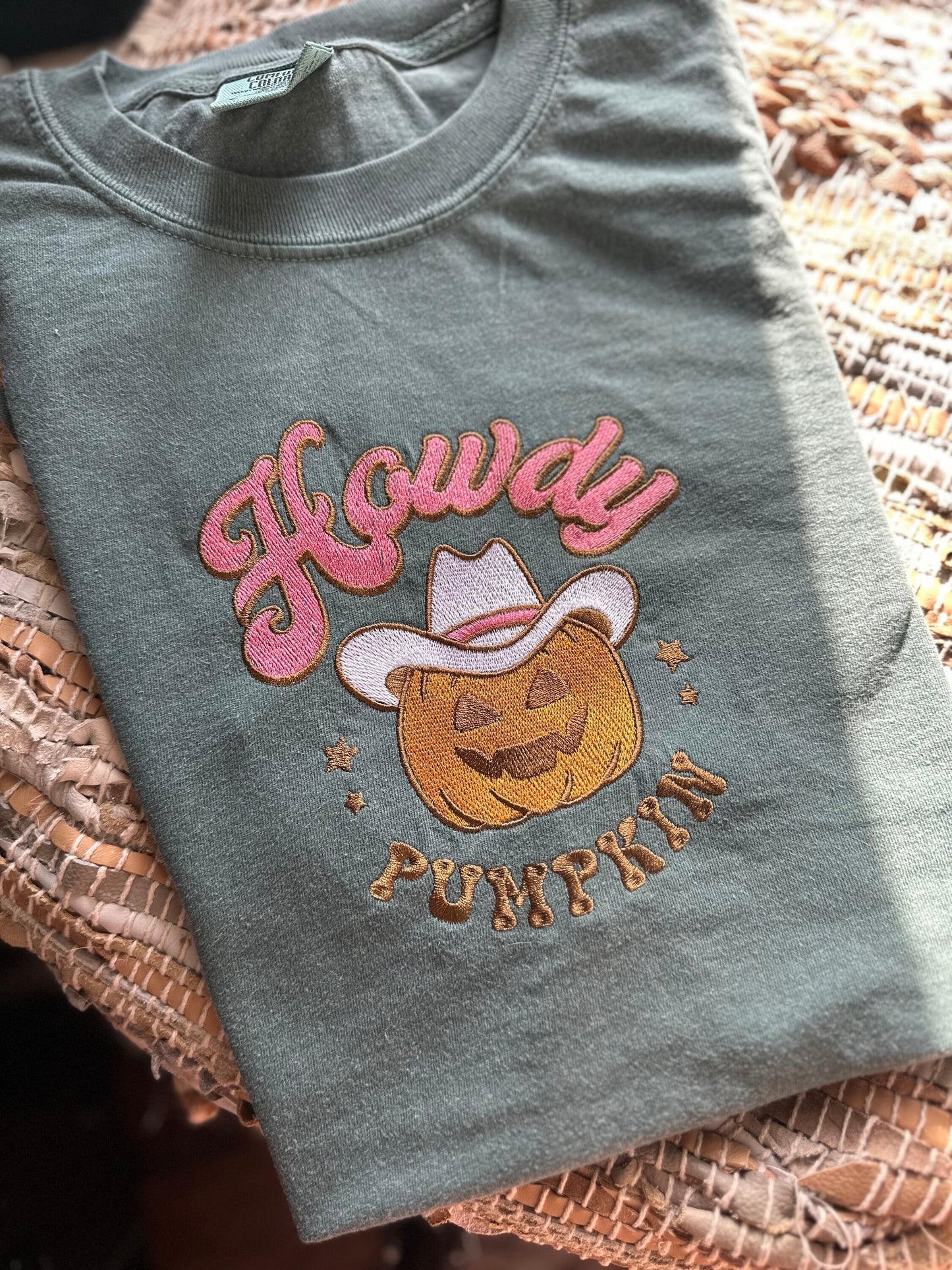 Embroidered howdy pumpkin halloween shirt - ghost Sweatshirt - pumpkin sweatshirt - cute Halloween sweatshirt - western cowboy Halloween