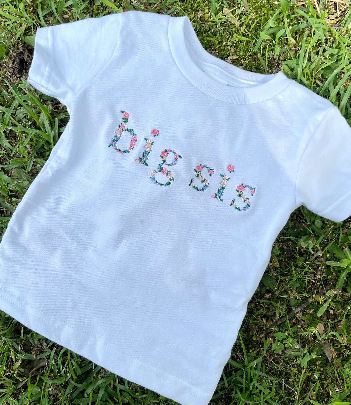 Big Sister Floral Embroidered Shirt - Sibling Pregnancy Announcement - Floral Big Sis Shirt - Floral Big Sister Shirt