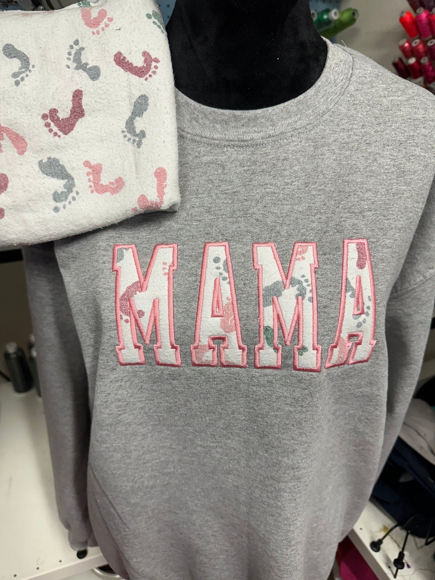 Mama embroidered baby outfit keepsake applique sweatshirt, gift for mom, personalized mama shirt, mama keepsake sweatshirt with baby clothes