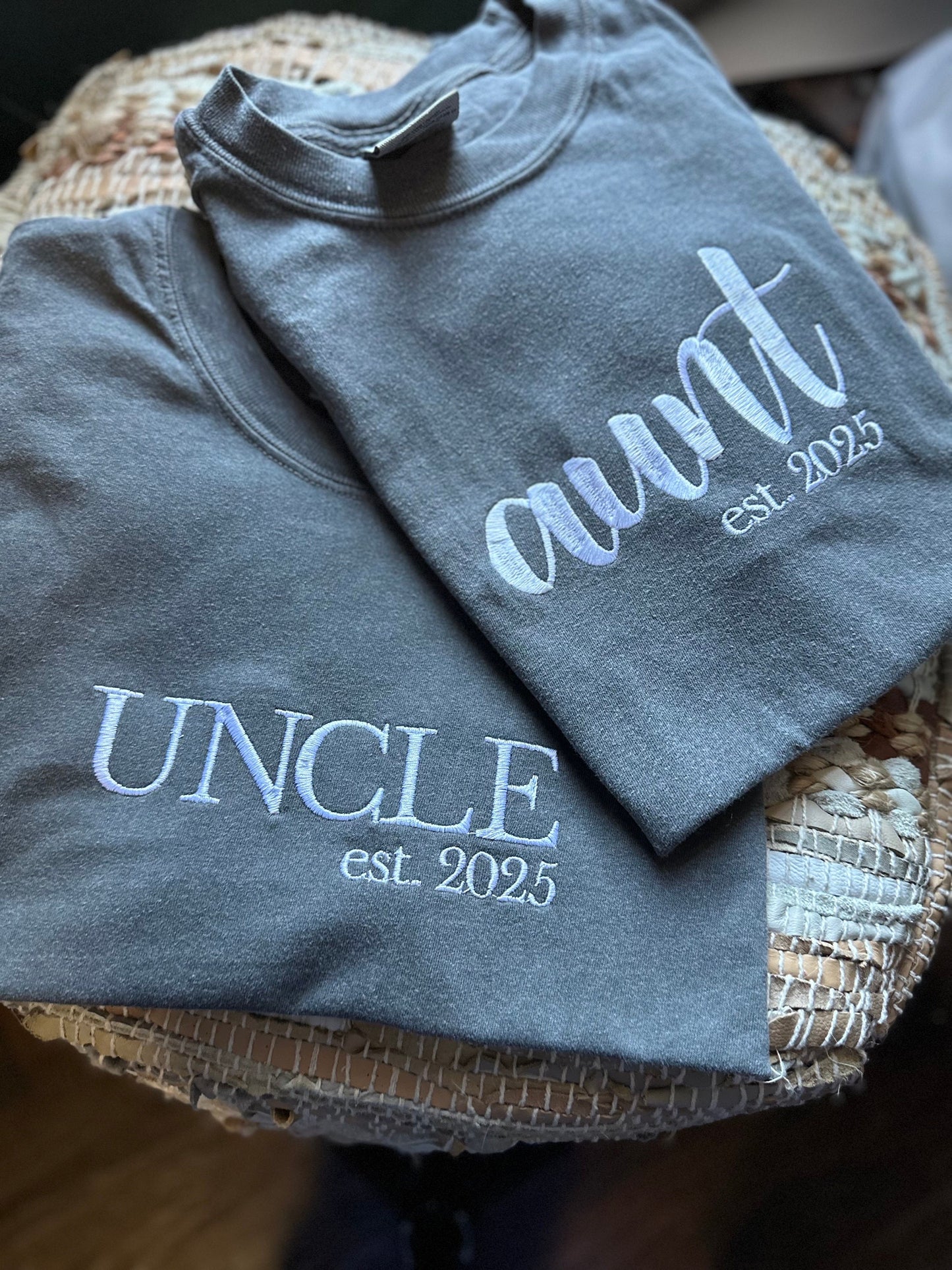 Embroidered uncle and aunt Pregnancy Announcement Short Sleeve Shirt - uncle EST Date Shirt - Auntie gift - Funcle gift - Soon to be Aunt