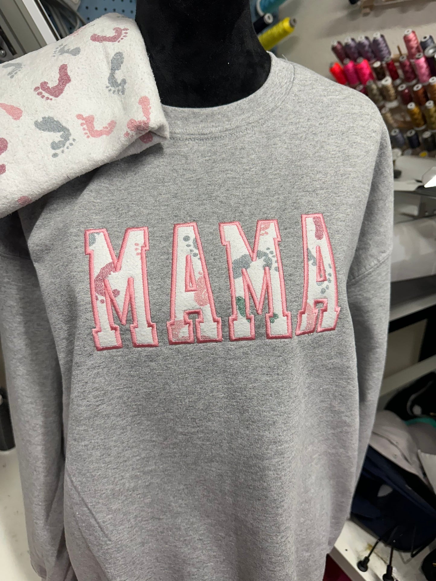 Mama embroidered baby outfit keepsake applique sweatshirt, gift for mom, personalized mama shirt, mama keepsake sweatshirt with baby clothes