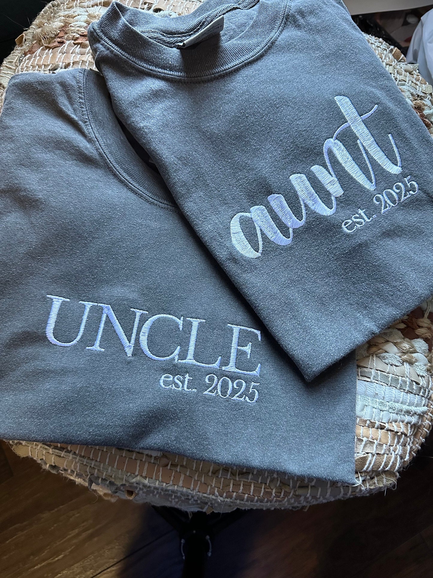Embroidered uncle and aunt Pregnancy Announcement Short Sleeve Shirt - uncle EST Date Shirt - Auntie gift - Funcle gift - Soon to be Aunt